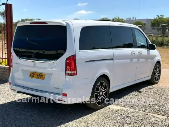 Picture of Mercedes Benz V-Class 2018