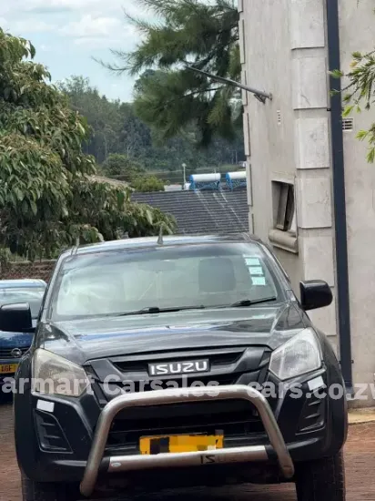 Picture of Isuzu KB250 2017