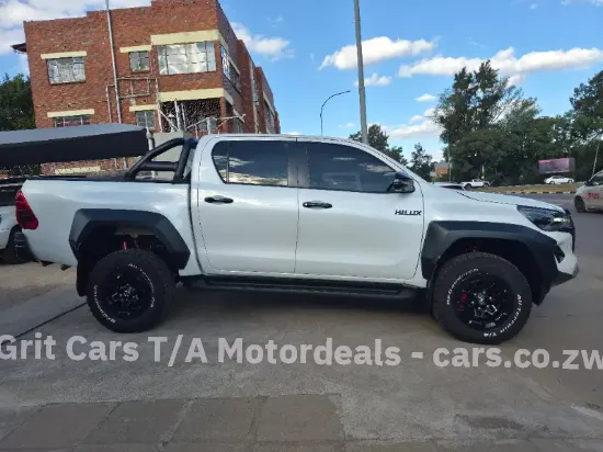 Picture of Toyota Hilux 2024
