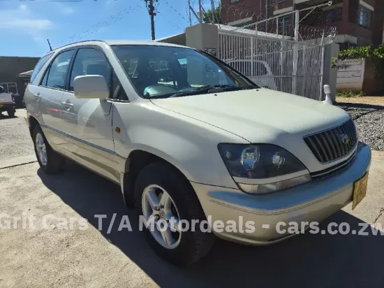 Picture of Toyota Harrier 1999