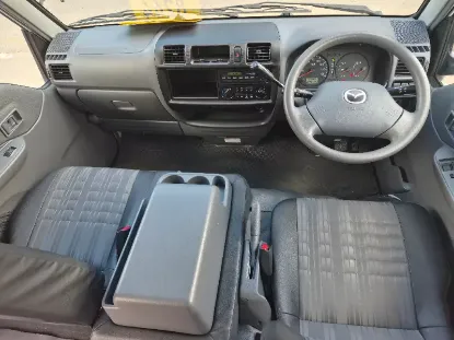 Picture of Mazda Bongo 2018