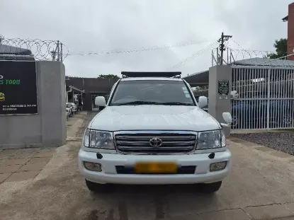 Picture of Toyota Land Cruiser 2002