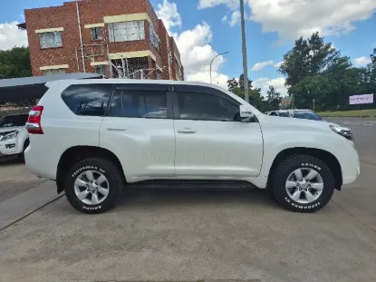 Picture of Toyota Prado 2016