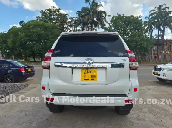Picture of Toyota Prado 2016