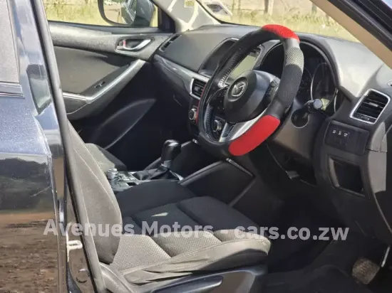 Picture of Mazda CX-5 2017