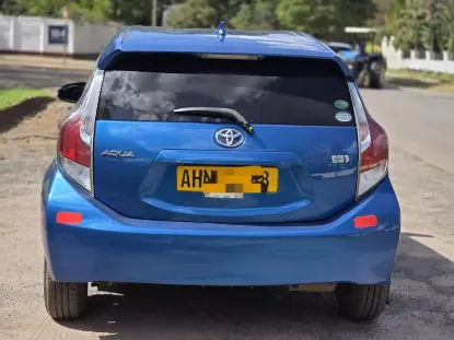 Picture of Toyota Aqua 2016