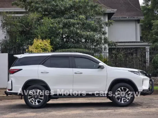 Picture of Toyota Fortuner 2023