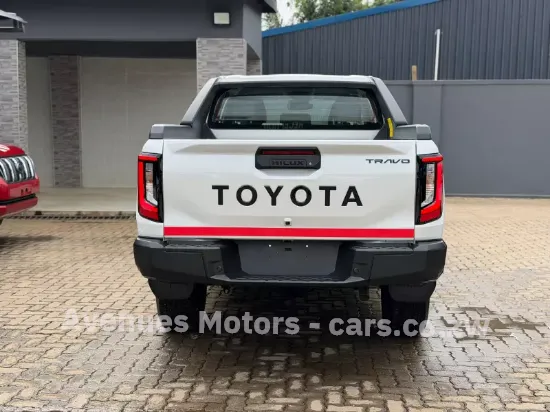 Picture of Toyota Hilux 2026
