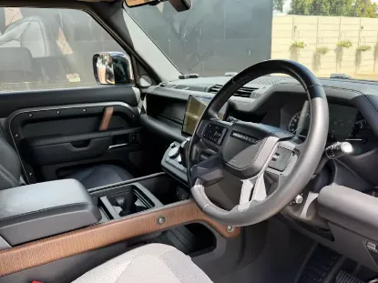 Picture of Land Rover Defender 2022