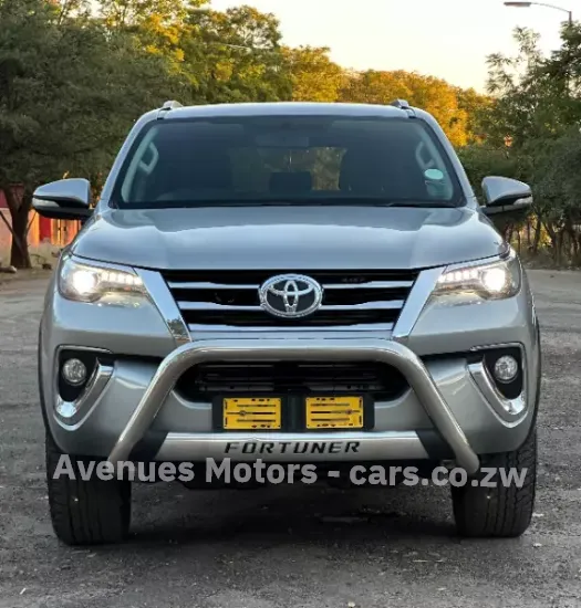 Picture of Toyota Fortuner 2016