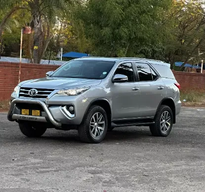 Picture of Toyota Fortuner 2016