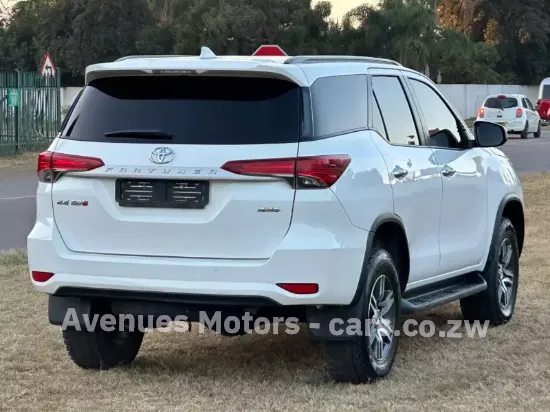 Picture of Toyota Fortuner 2022