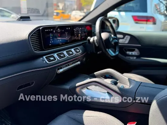 Picture of Mercedes Benz GLE 2025