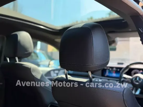 Picture of Mercedes Benz GLE 2025