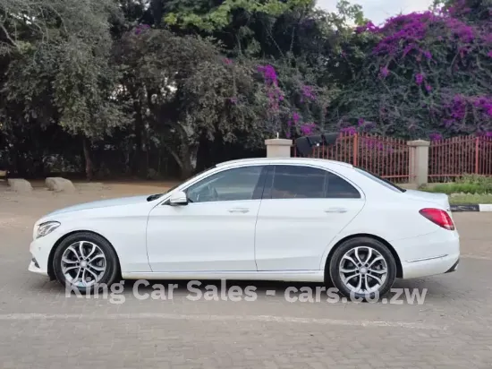Picture of Mercedes Benz C-Class 2016
