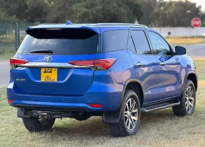 Picture of Toyota Fortuner 2018