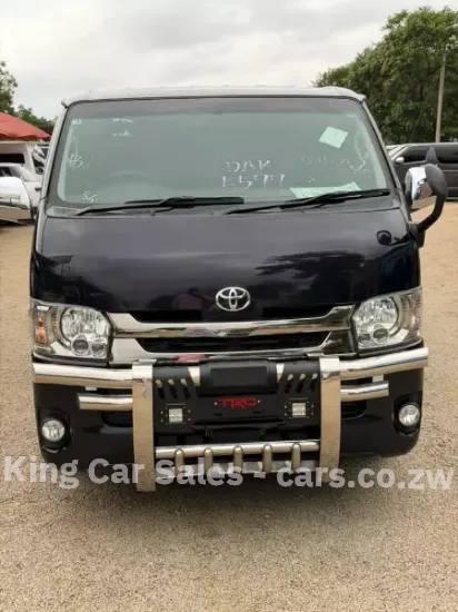 Picture of Toyota Quantum 2018