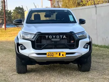 Picture of Toyota Hilux 2024