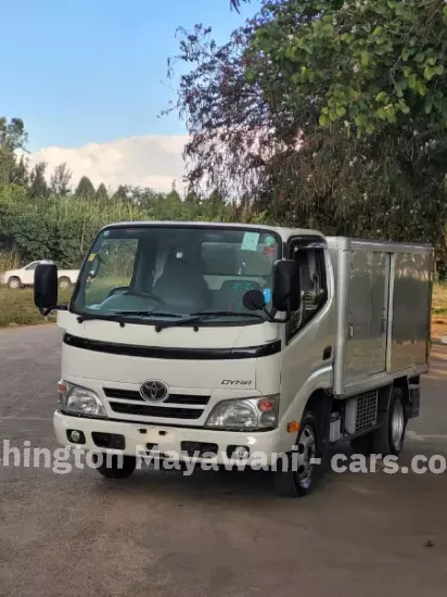 Picture of Toyota Dyna 2018