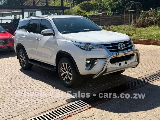 Picture of Toyota Fortuner 2020