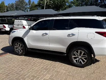 Picture of Toyota Fortuner 2020