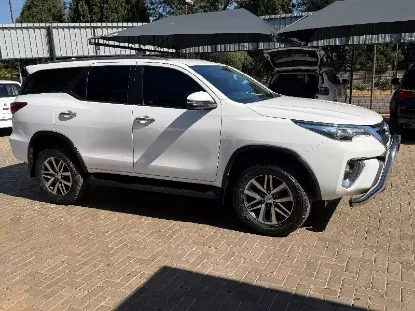 Picture of Toyota Fortuner 2020
