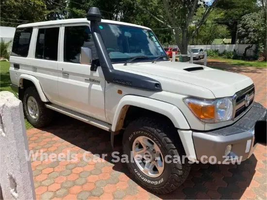 Picture of Toyota Land Cruiser 2023