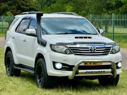 Picture of Toyota Fortuner 2015