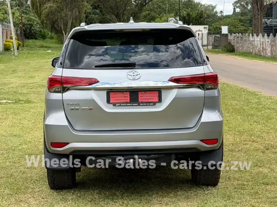 Picture of Toyota Fortuner 2016