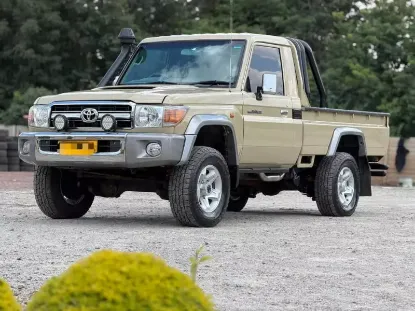 Picture of Toyota Land Cruiser 2020