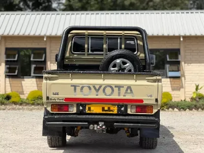 Picture of Toyota Land Cruiser 2020