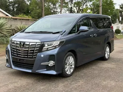 Picture of Toyota Alphard 2017