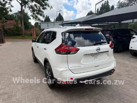 Picture of Nissan X-Trail 2019