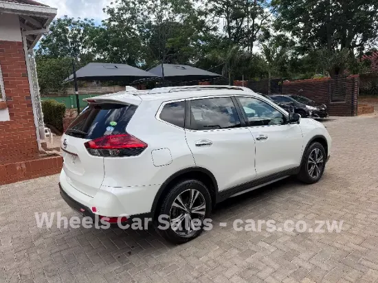 Picture of Nissan X-Trail 2019