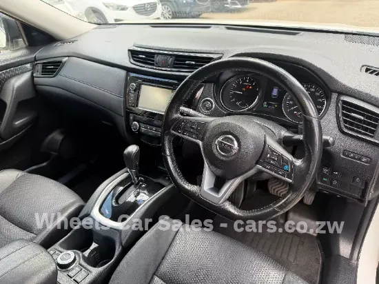 Picture of Nissan X-Trail 2019