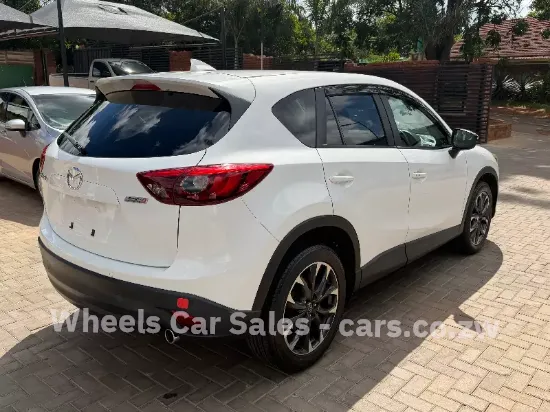 Picture of Mazda CX-5 2016