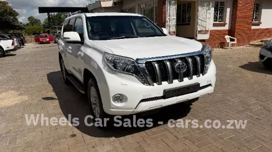Picture of Toyota Prado 2015