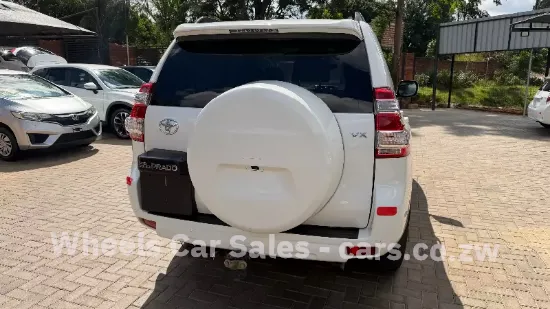 Picture of Toyota Prado 2015
