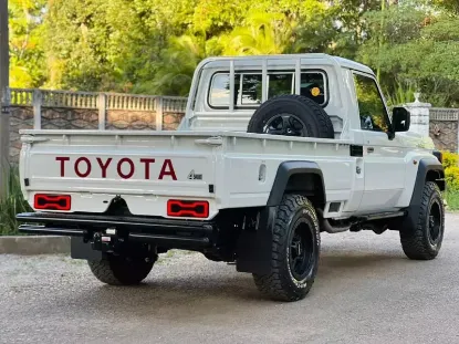 Picture of Toyota Land Cruiser 2025