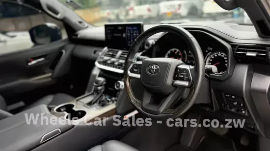 Picture of Toyota Land Cruiser 2024