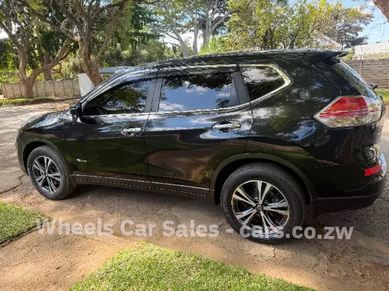 Picture of Nissan X-Trail 2016