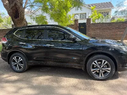 Picture of Nissan X-Trail 2016