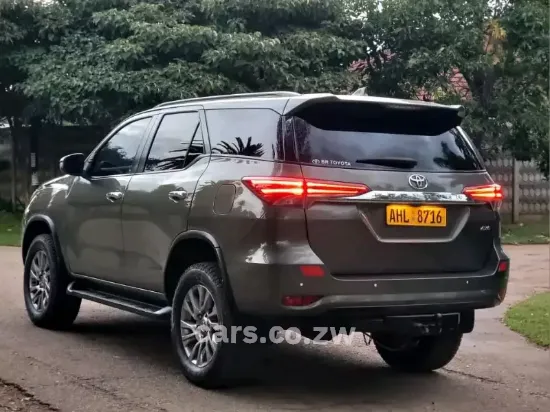 Picture of Toyota Fortuner 2022