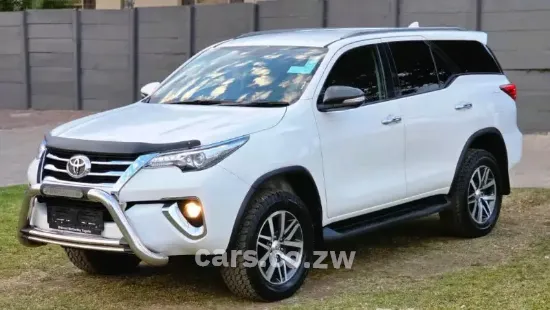 Picture of Toyota Fortuner 2017