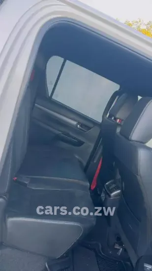 Picture of Toyota Hilux 2024