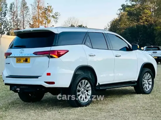 Picture of Toyota Fortuner 2022