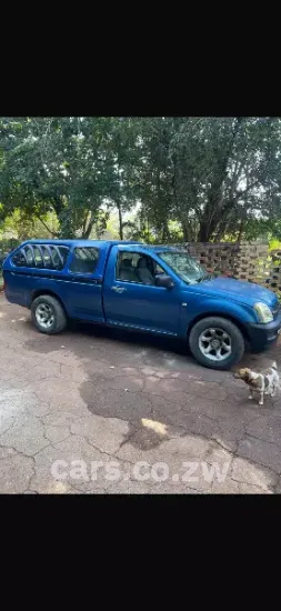 Picture of Isuzu Kb250 2005