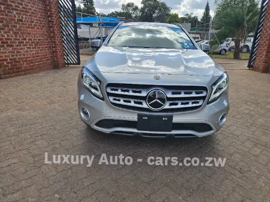 Picture of Mercedes Benz GLA 2017