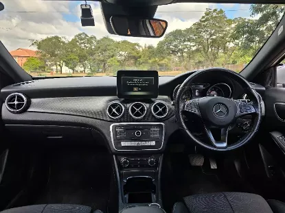 Picture of Mercedes Benz GLA 2017