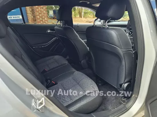 Picture of Mercedes Benz GLA 2017